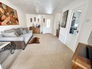 Lounge/diner- click for photo gallery